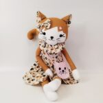 Poupée noisette robe Graou